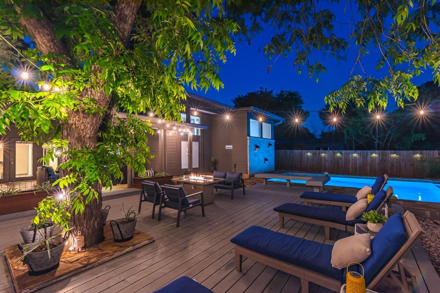 Serene Pool & Firepit In Stunning Home By Airport San Antonio Eksteriør billede
