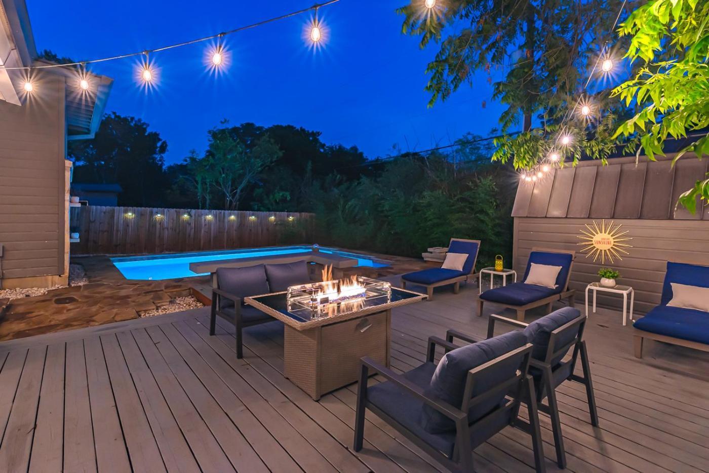 Serene Pool & Firepit In Stunning Home By Airport San Antonio Eksteriør billede